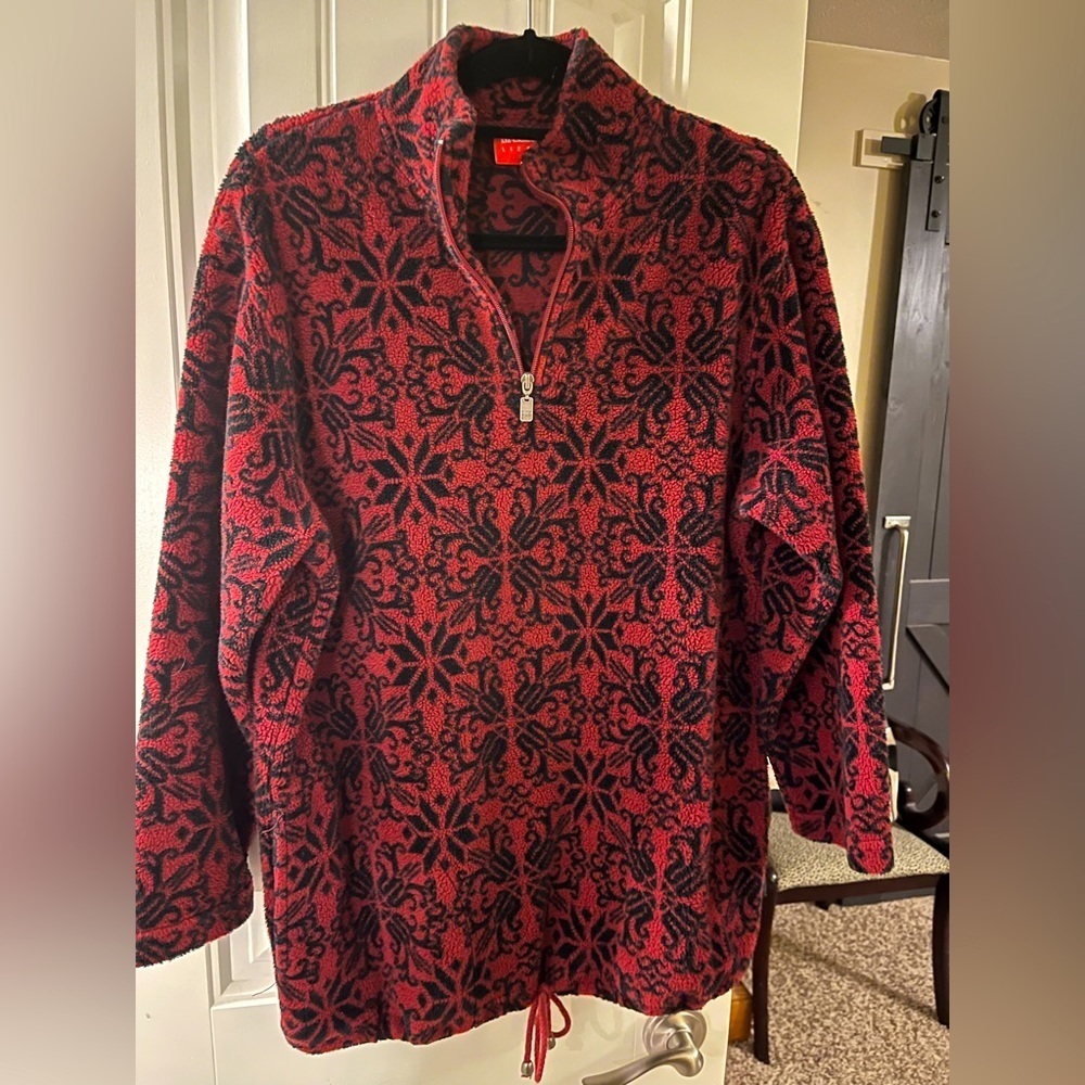 Liz Claiborne Oversized 1/4 Zip Fleece in Wine & Black Winter Design, size Small